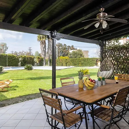 Villa Terra - Great Gardens, Shared Pool, Bbq Pefkochori